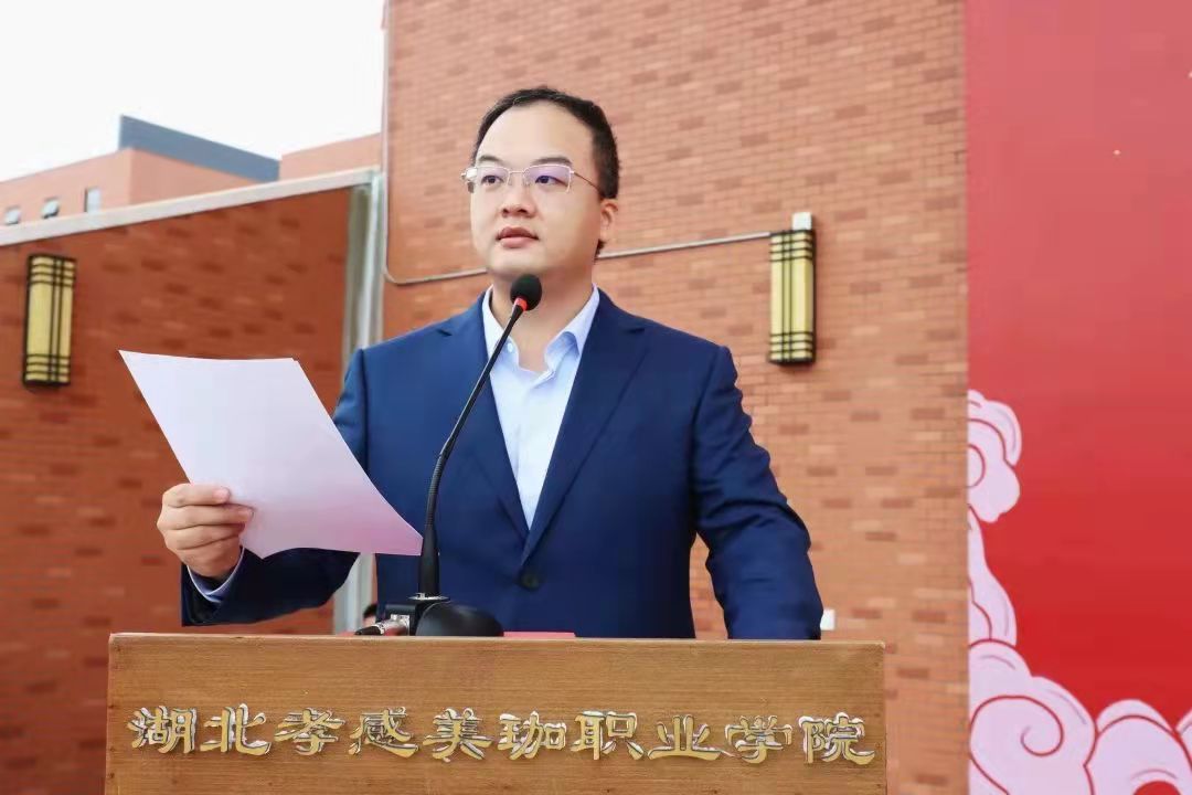 最美教师 | 潜心教育 筑梦成长&mdash;&mdash;外国语学院张超老师